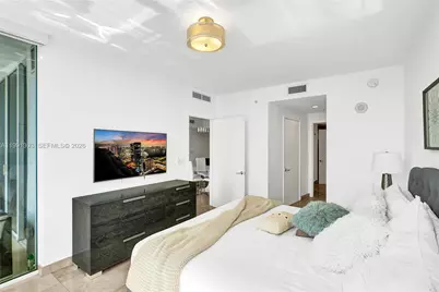 18201 Collins Ave #2007, Sunny Isles Beach, FL 33160 - Photo 19