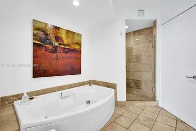 18201 Collins Ave #2007, Sunny Isles Beach, FL 33160 - Photo 21