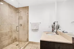 18201 Collins Ave, Sunny Isles Beach, FL 33160 - Photo 45