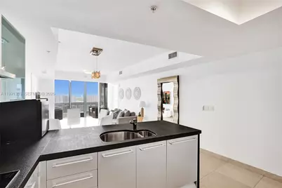 18201 Collins Ave #2007, Sunny Isles Beach, FL 33160 - Photo 5