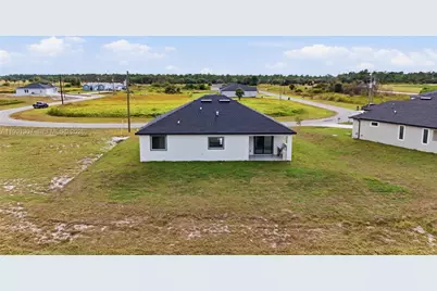 9027 Bamboo Cir, Labelle, FL 33935 - Photo 41