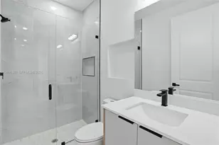 9027 Bamboo Cir, Labelle, FL 33935 - Photo 29