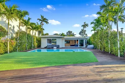 1277 Biscaya Dr, Surfside, FL 33154 - Photo 35