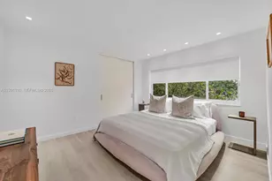 1277 Biscaya Dr, Surfside, FL 33154 - Photo 27