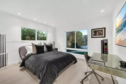 1277 Biscaya Dr, Surfside, FL 33154 - Photo 25