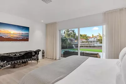 1277 Biscaya Dr, Surfside, FL 33154 - Photo 23