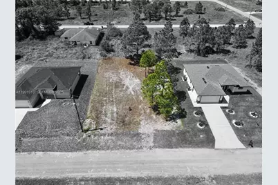 1044 Marshall Ave S, Lehigh Acres, FL 33974 - Photo 3