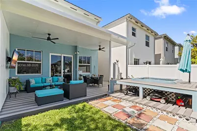 4910 NW 48th Ter, Tamarac, FL 33319 - Photo 41