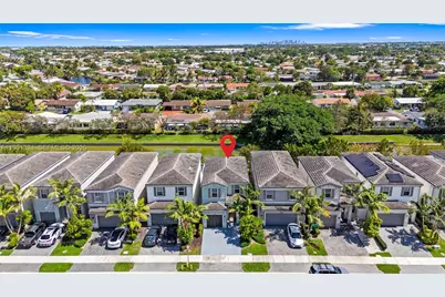 4910 NW 48th Ter, Tamarac, FL 33319 - Photo 47