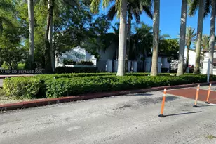 4990 NW 97th Pl, Doral, FL 33178 - Photo 1