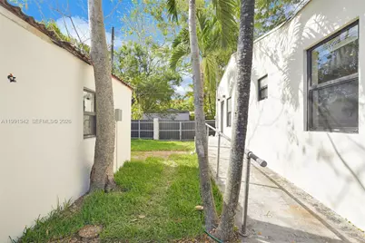 4721 NW 6th Ave, Miami, FL 33127 - Photo 49