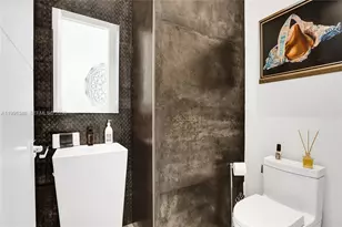 2120 NE 197th Terrace, Miami, FL 33179 - Photo 39