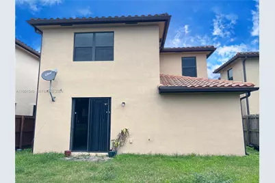 422 SE 34th Ter #422, Homestead, FL 33033 - Photo 3