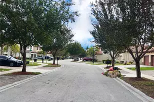 422 SE 34th Terrace, Homestead, FL 33033 - Photo 7