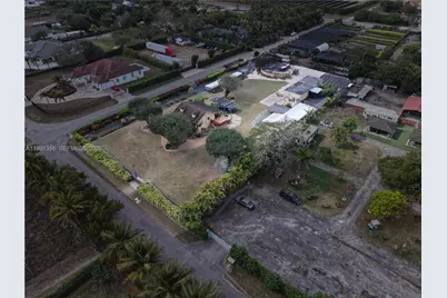 23550 SW 214th Pl, Homestead, FL 33031 - Photo 19