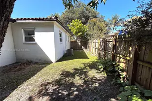 450 NE 155th Terrace, Miami, FL 33162 - Photo 13