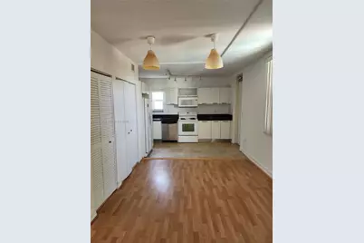 1080 99th St #321, Bay Harbor Islands, FL 33154 - Photo 5