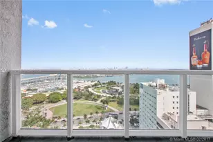 253 NE 2nd St, Miami, FL 33132 - Photo 17