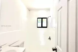 1352 NW 112th Terrace, Miami, FL 33167 - Photo 11