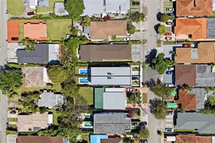 2840 SW 32nd Ct, Miami, FL 33133 - Photo 33