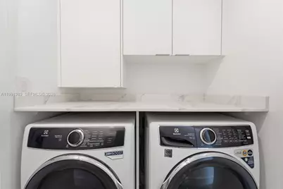 2840 SW 32nd Ct, Miami, FL 33133 - Photo 29