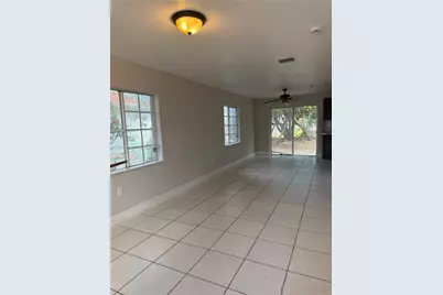 1330 NW 7th Ct, Florida City, FL 33034 - Photo 3