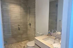 18975 Collins Ave, Sunny Isles Beach, FL 33160 - Photo 11