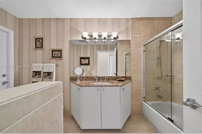 11735 Greenbrier Ln, Coral Springs, FL 33071 - Photo 15