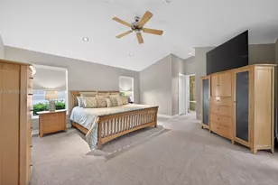 11735 Greenbrier Ln, Coral Springs, FL 33071 - Photo 9