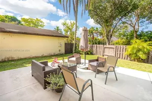 13560 SW 108th St Cir N, Miami, FL 33186 - Photo 37