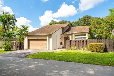 13560 SW 108th St Cir N, Miami, FL 33186 - Photo 1
