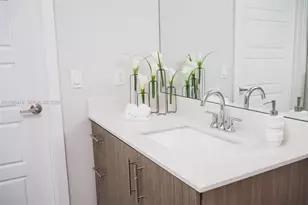 1170 NW 11th St, Miami, FL 33136 - Photo 11