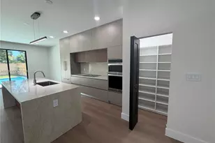283 NW 52nd St, Miami, FL 33127 - Photo 21
