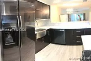 1540 NE 191st St, Miami, FL 33179 - Photo 3