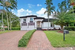 8164 SW 171st St, Palmetto Bay, FL 33157 - Photo 1