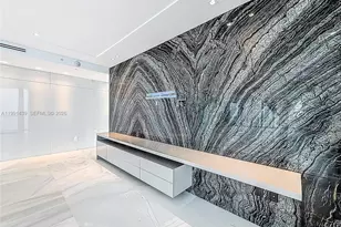 19575 Collins Ave, Sunny Isles Beach, FL 33160 - Photo 9