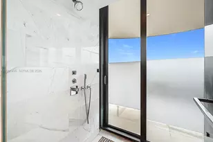 19575 Collins Ave, Sunny Isles Beach, FL 33160 - Photo 51