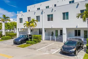 6416 NW 102nd Ct, Doral, FL 33178 - Photo 1