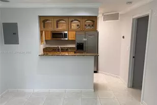 17500 NW 67th Pl, Hialeah, FL 33015 - Photo 13