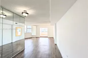 905 Brickell Bay Dr, Miami, FL 33131 - Photo 5