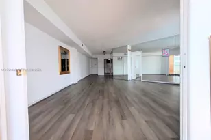 905 Brickell Bay Dr, Miami, FL 33131 - Photo 3