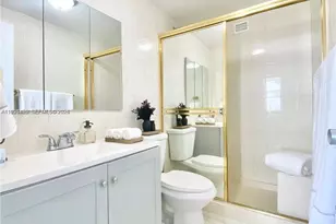 905 Brickell Bay Dr, Miami, FL 33131 - Photo 11