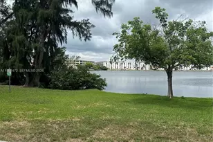 10090 NW 80th Ct, Hialeah Gardens, FL 33016 - Photo 33