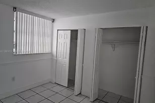 10090 NW 80th Ct, Hialeah Gardens, FL 33016 - Photo 23