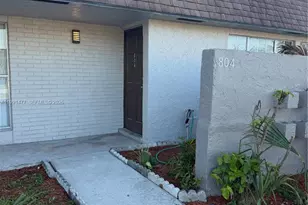 804 SW 73rd Ave, North Lauderdale, FL 33068 - Photo 1
