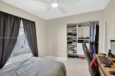 922 Opal Ter, Weston, FL 33326 - Photo 29