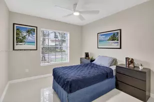 922 Opal Terrace, Weston, FL 33326 - Photo 23