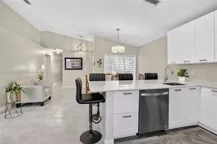 922 Opal Terrace, Weston, FL 33326 - Photo 3