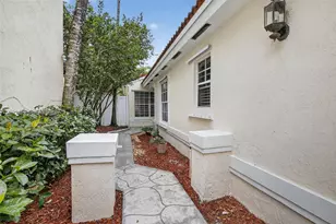 922 Opal Terrace, Weston, FL 33326 - Photo 33