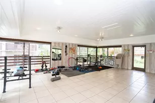 7483 SW 82nd St, Miami, FL 33143 - Photo 23